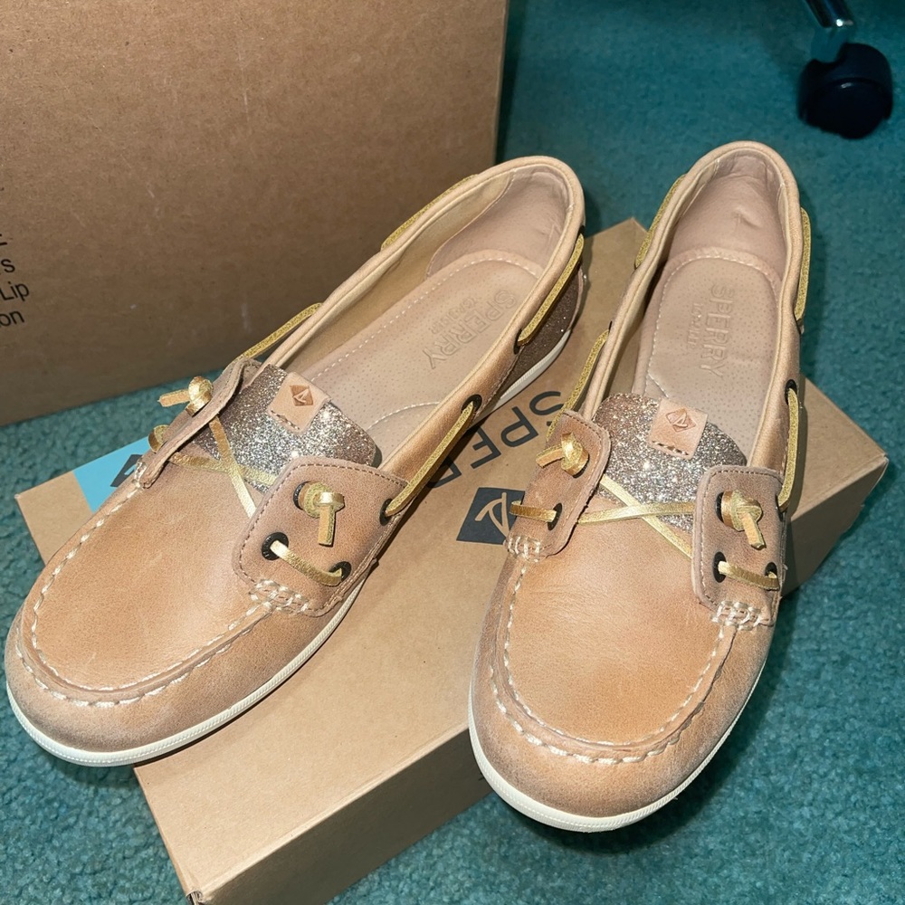 💋 Sperry’s